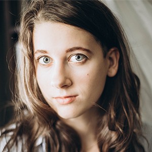 Mira Knott