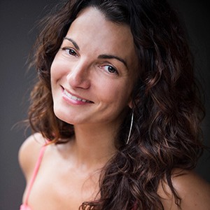 Nelly Saraiva