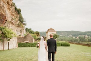 Alex + Victoria