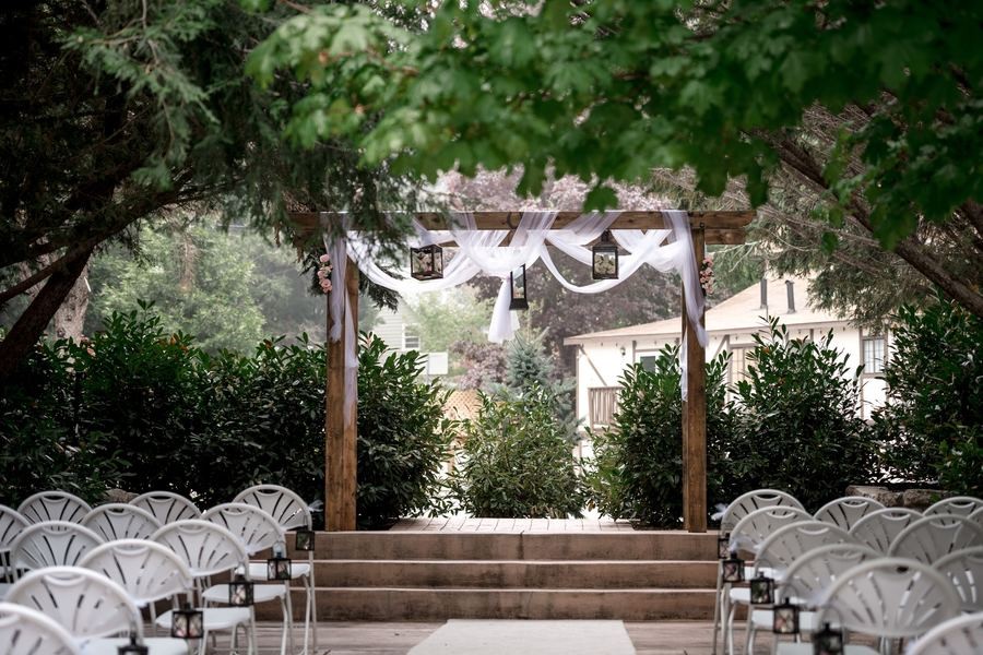 Real Weddings at Tudor House Entertainment in Lake