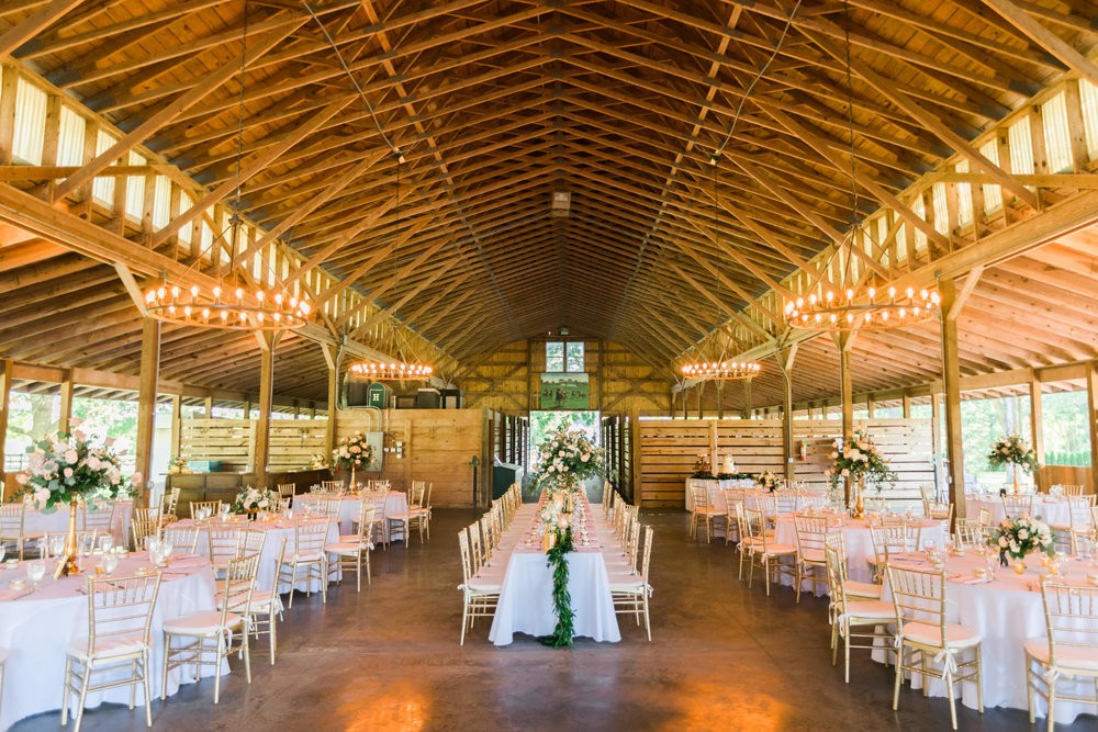 Real Weddings At The Polo Barn At Saxony Farm In Lexington Ky