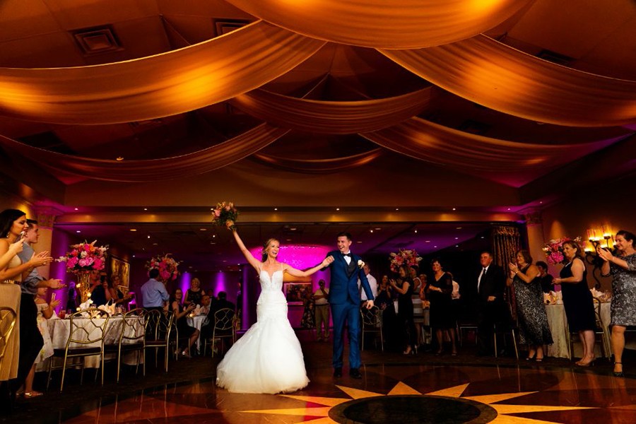 Real Weddings At Crest Hollow Country Club In Long Island Ny