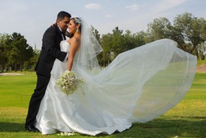 Laura  + Carlos