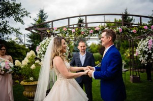 Nick + Leah